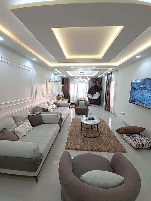 Apartment عالنيل مباشر *